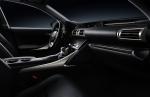 Lexus IS300h 2013 года